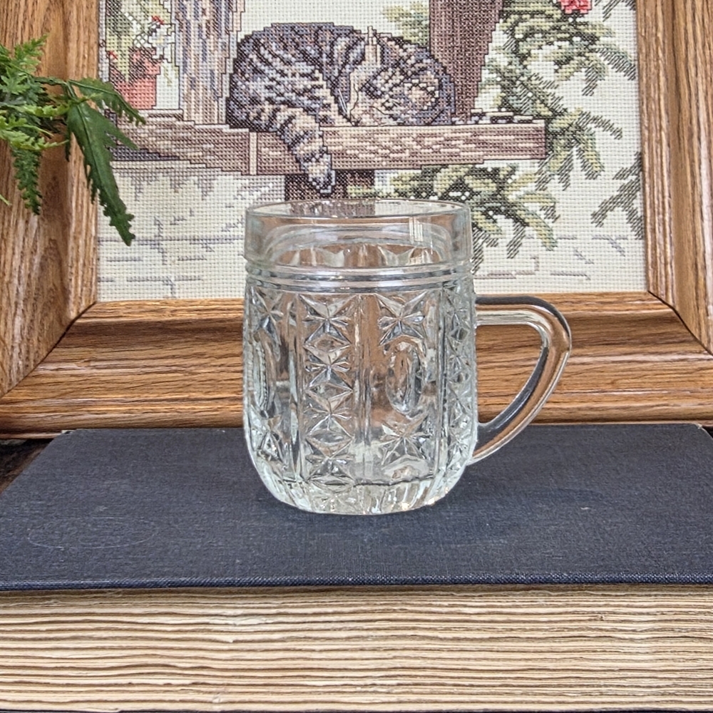 Vintage Pressed Glass Mini Mug Star Diamond Pattern Shot Glass/Stein Heavy Base